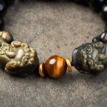 Natural Gold Obsidian Double Pixiu Bracelet Wealth Attraction Bracelet (5)